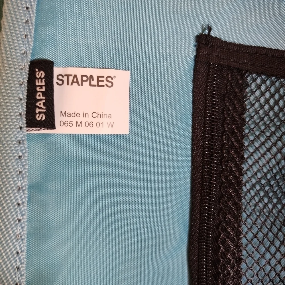 Staples 2
